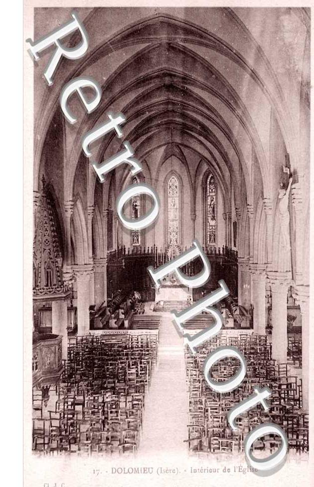 Interieur de l'Eglise