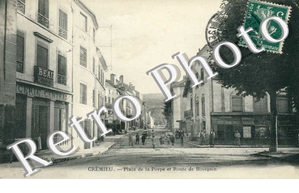 Place de la Poype et Route de Bourgoin