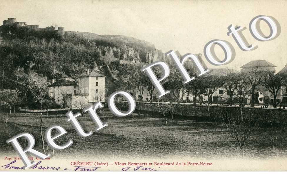 Vieux remparts et boulevard de la Porte Neuve