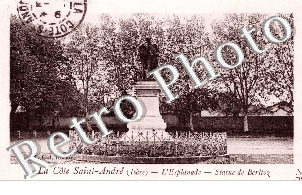 l'esplanade Statue Hector Berlioz