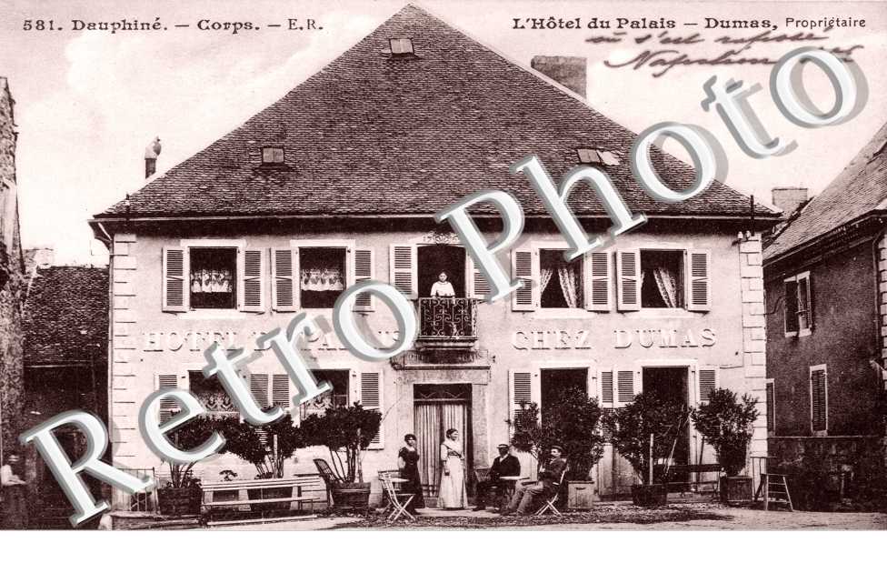 l'hotel du palais, dumas proprietaire