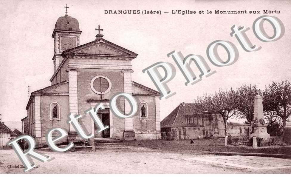 l'eglise et le monument aux morts