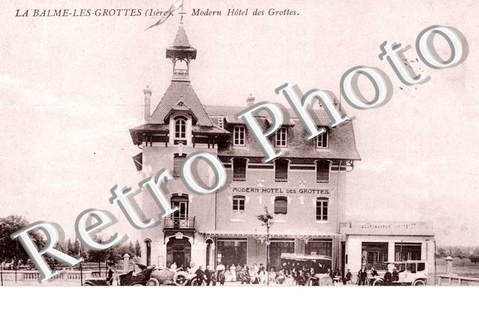 Modern Hotel des Grottes