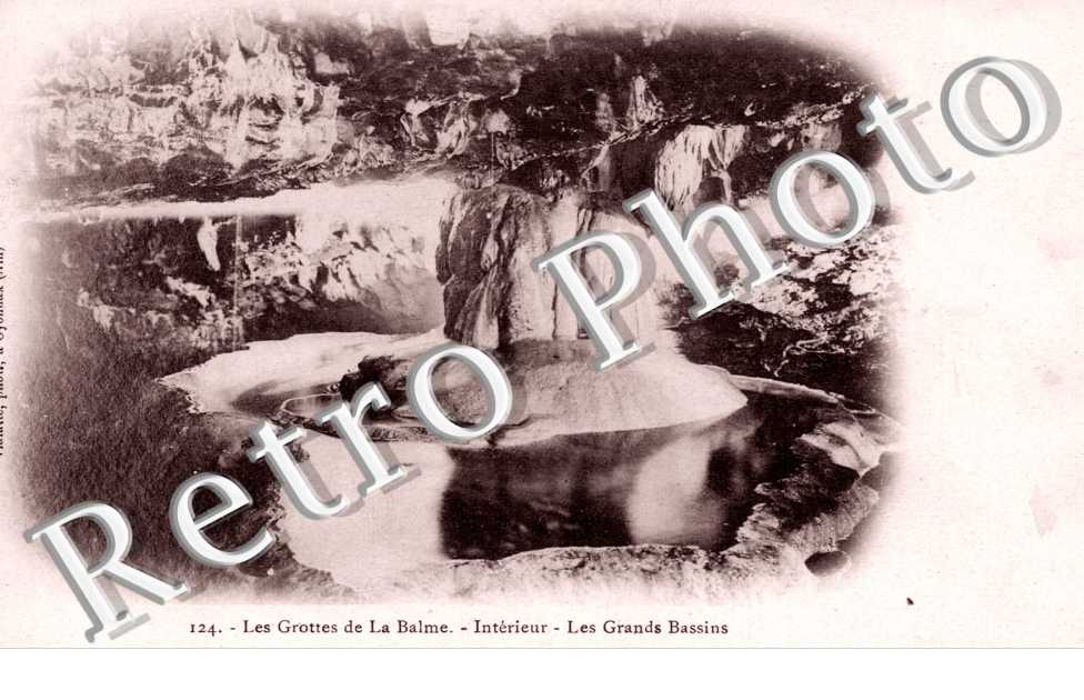 Les Grottes, Interieur, les Grands Bassins