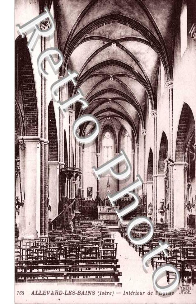 Interieur de l'Eglise