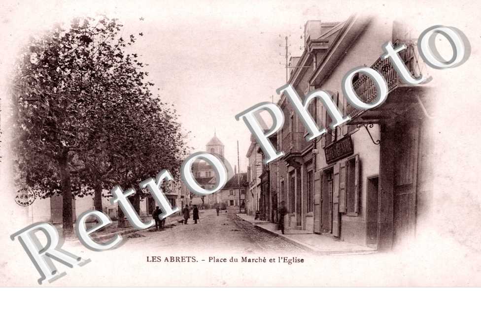 Place du Marche et l'Eglise