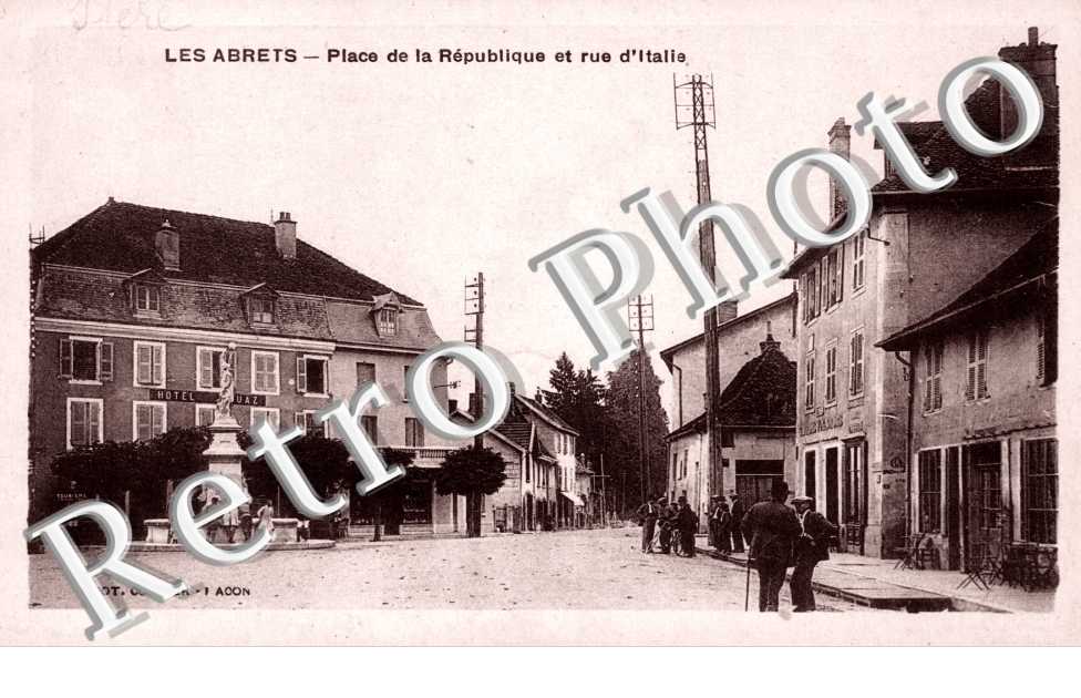 Place de la Republique et Rue d'Italie