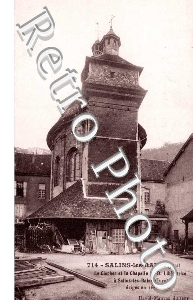 Clocher et la Chapelle Notre Dame Liberatrice