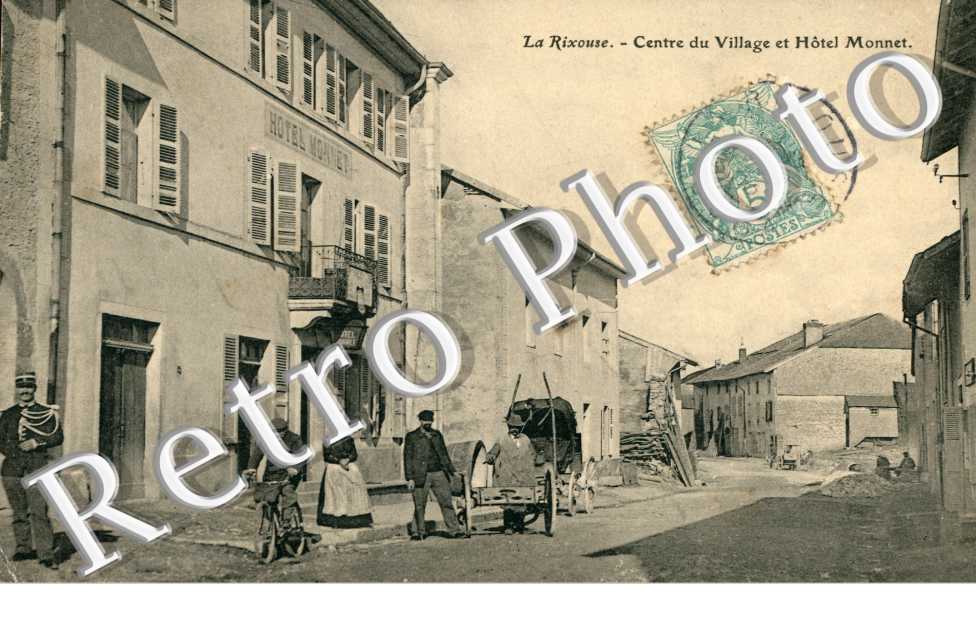 Centre du village et hotel Monnet