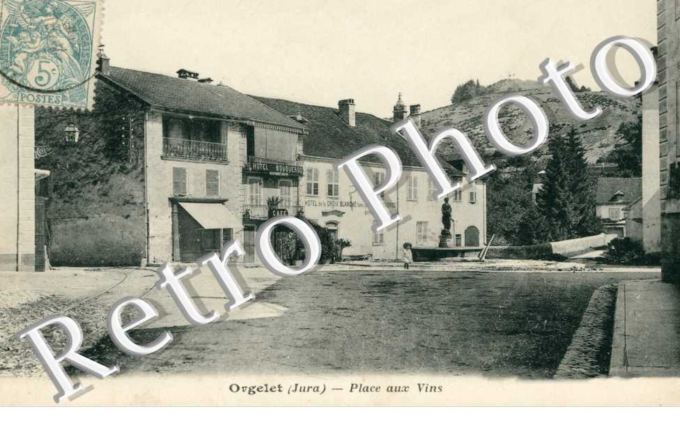 Place aux Vins