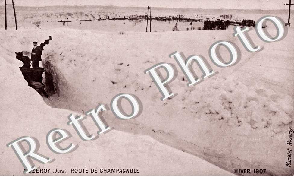 Route de Champagnole sous la Neige