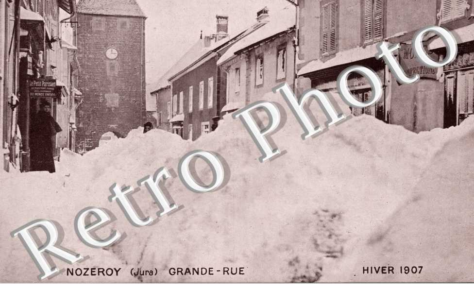 Grande rue sous la Neige
