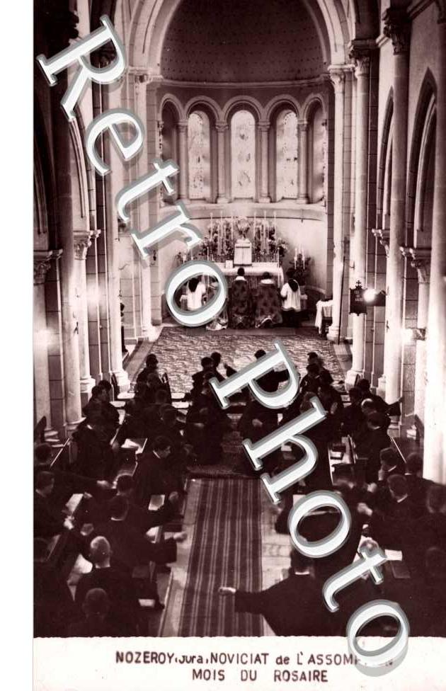 noviciat de l'assomption mois du rosaire (photo)