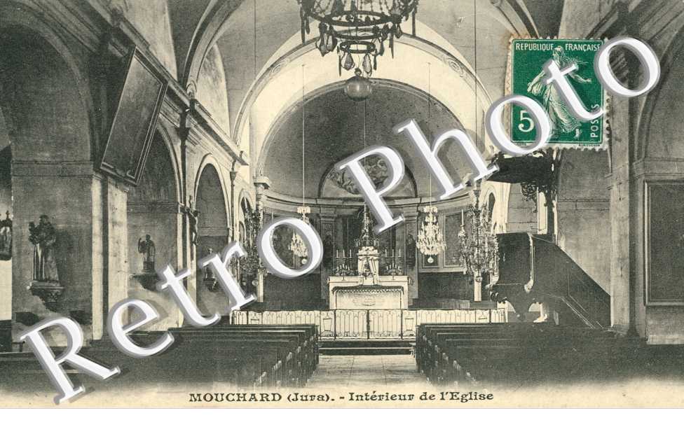 interieur de l'eglise