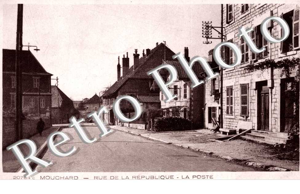 Rue de la Republique et la Poste