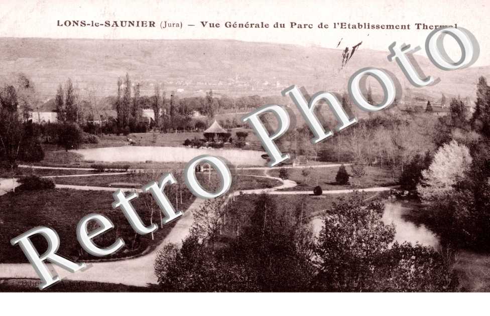 vue generale du parc de l'Etablissement Thermal