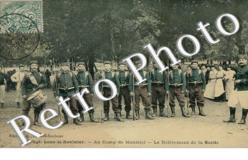 au camp de monciel, le relevement de la garde 