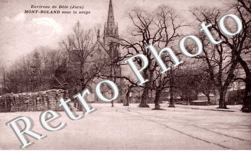 Mont-Roland sous la neige