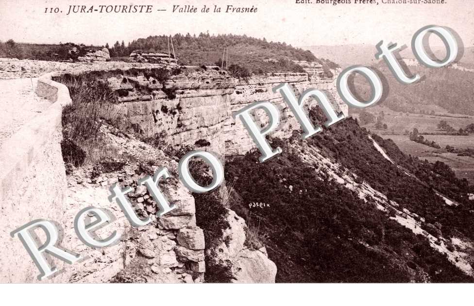 Vallee de la Frasnee
