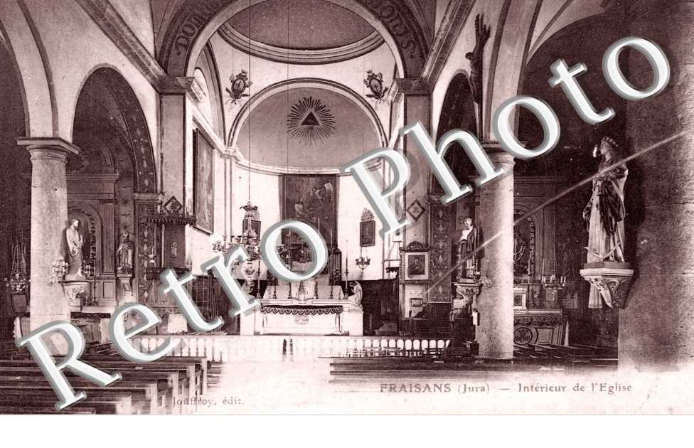 Interieur de l'Eglise
