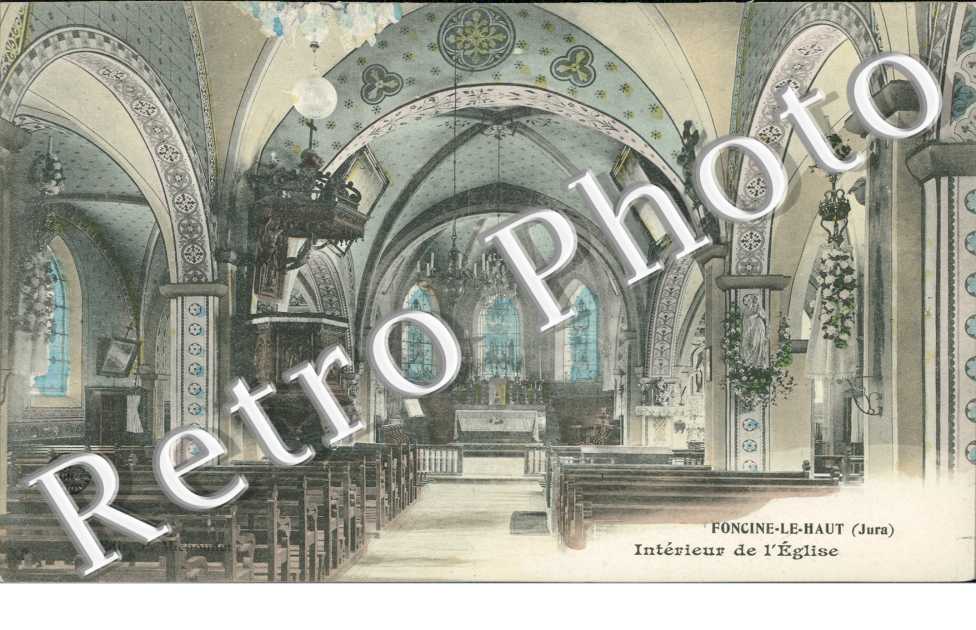 interieur de l'eglise