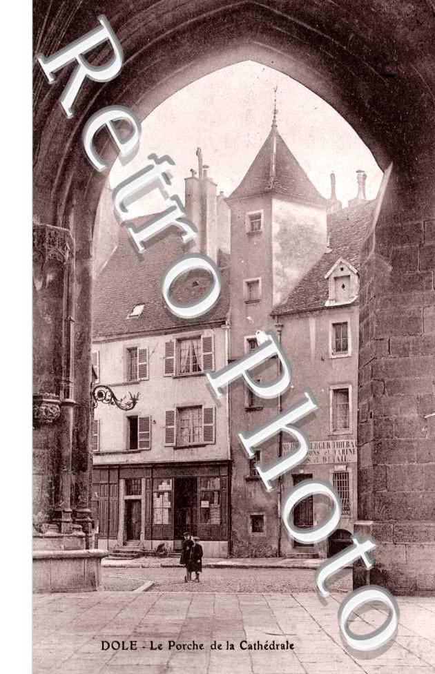 PORche de la Cathedrale
