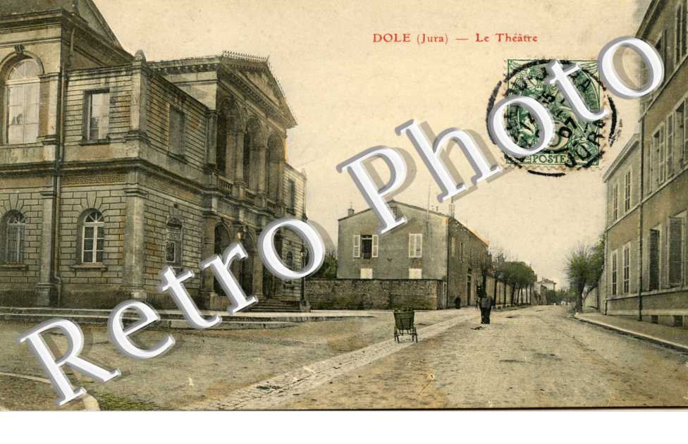Le Theatre