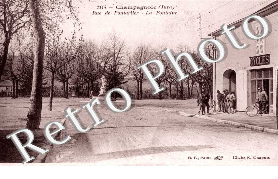 Route de Pontarlier, la Fontaine