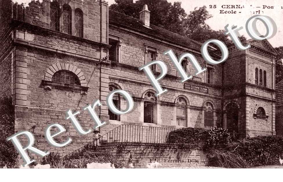 Poste, Ecole, Mairie