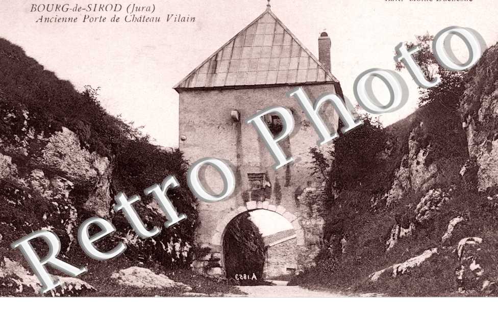 Ancienne Porte de Chateau Vilain