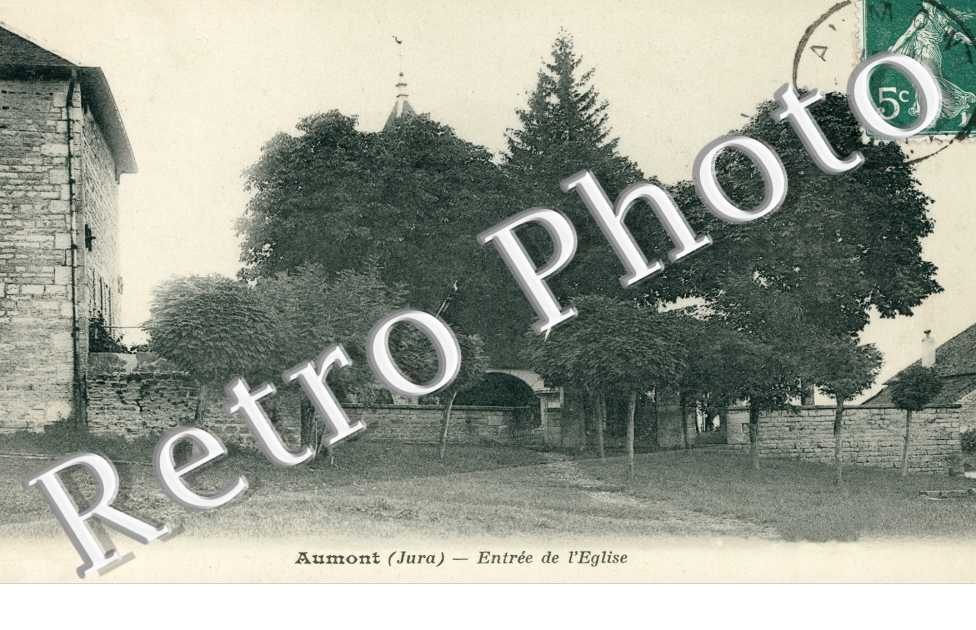 Entree de l'Eglise