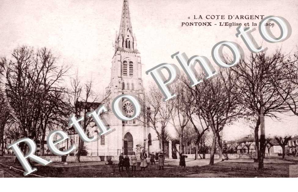 L'eglise et la place