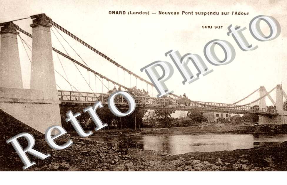 Nouveau pont suspendu sur l'Adour