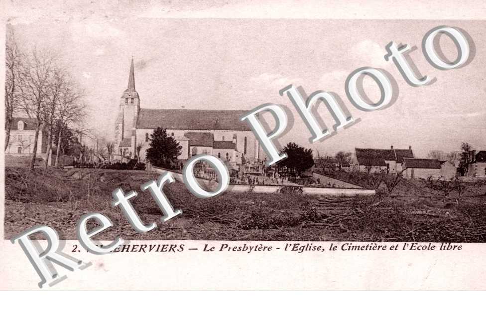 le presbytere, l'eglise, le cimetiere et l'ecole libre