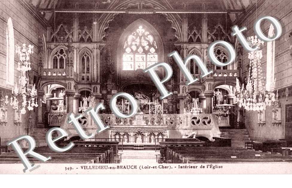 interieur de l'eglise
