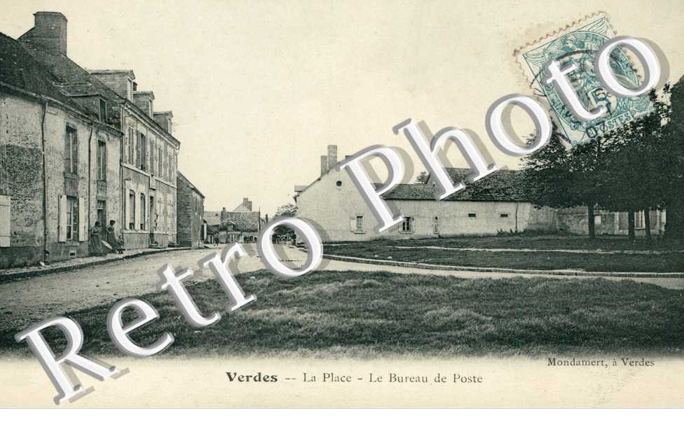 la Place Le bureau de Poste