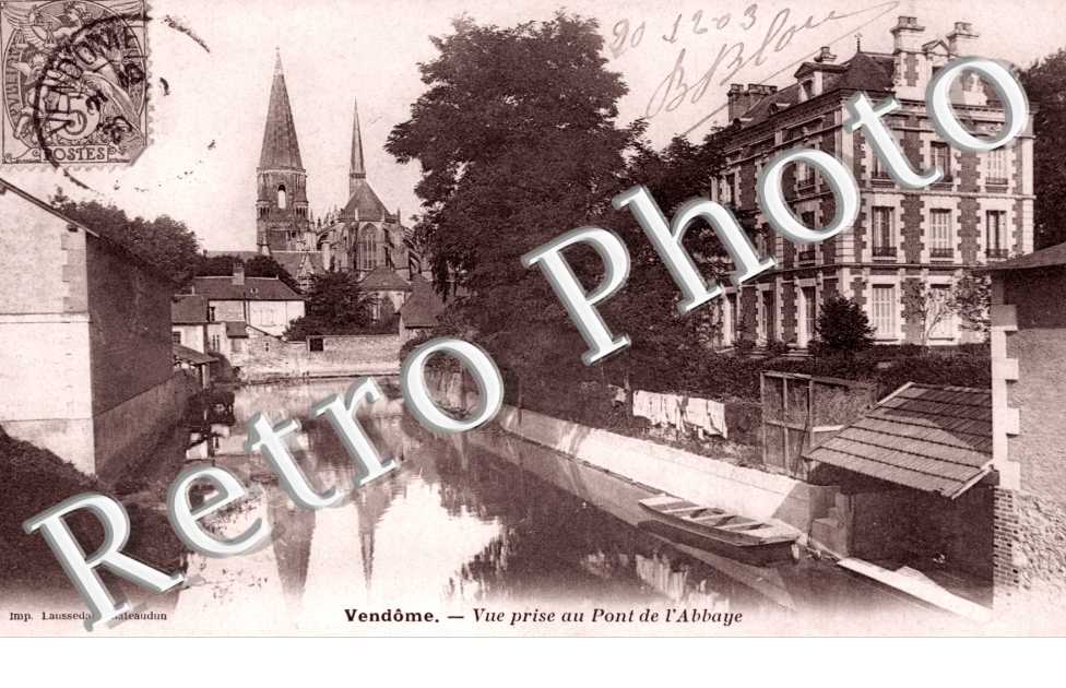 Vue prise au Pont de l'Abbaye