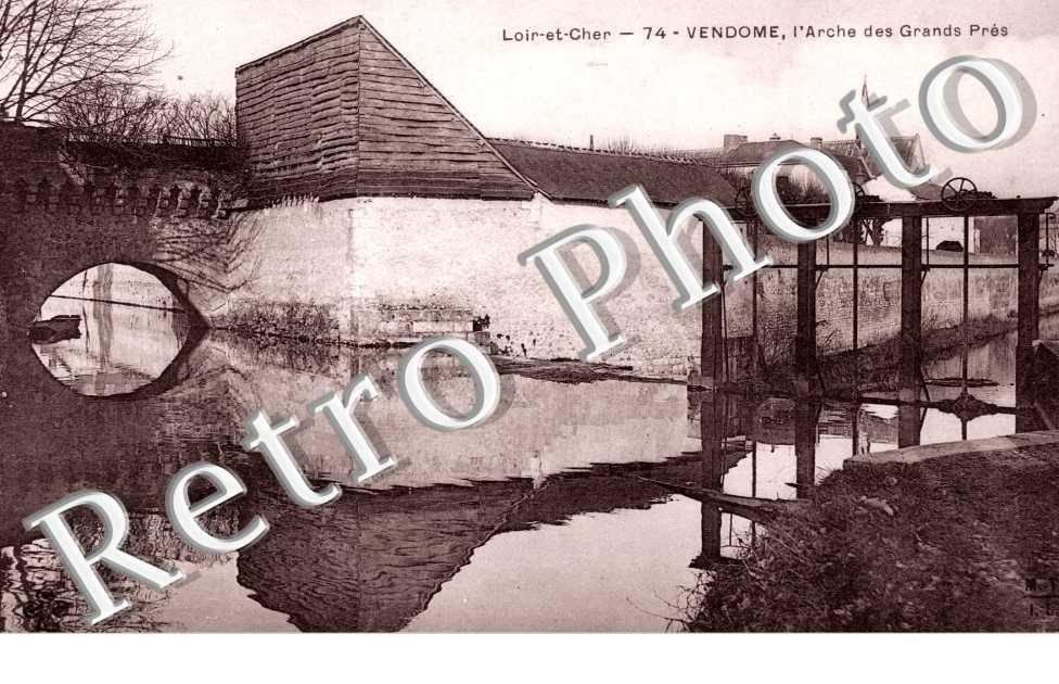 arche des Grands Pres