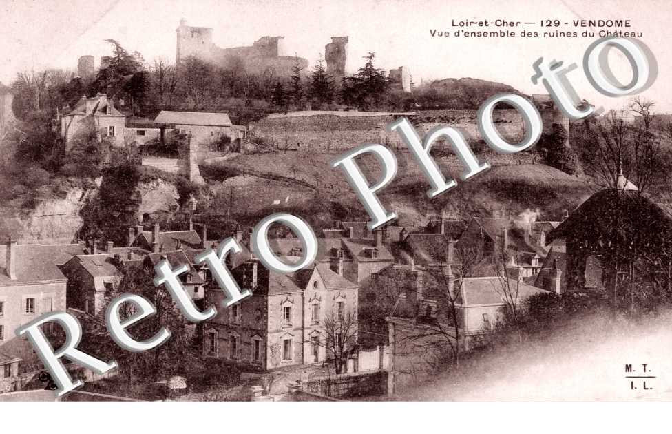 Vue d'Ensemble des Ruines du Chateau