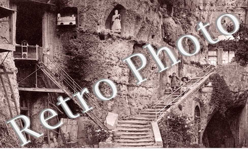 Saint-Gabriel et les Troglodytes