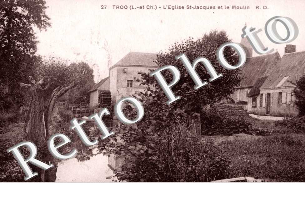 l'Eglise Saint-Jacques et le Moulin