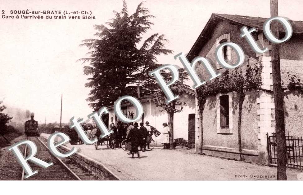La gare a l'arrivee du train