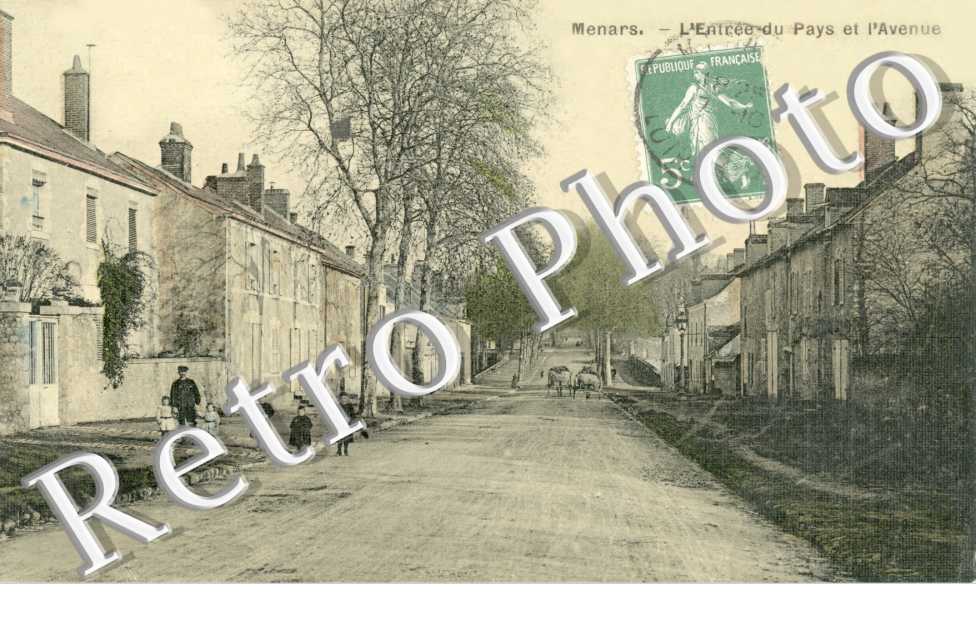 l'entree du pays et l'avenue
