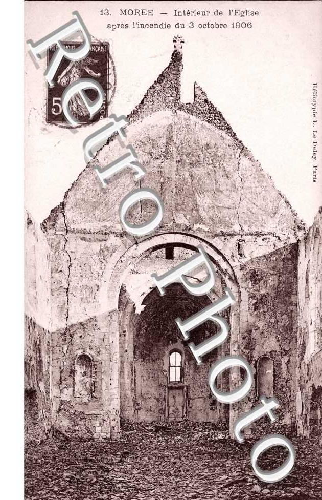 interieur de l'eglise apres l'incendie du 3 octobre 1906
