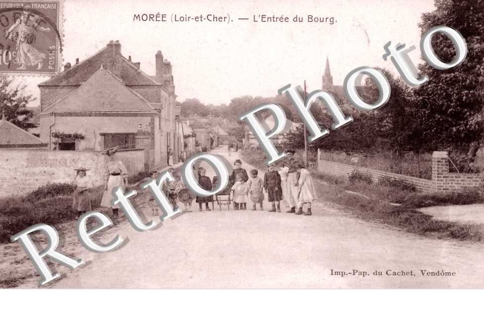 L'Entree du Bourg
