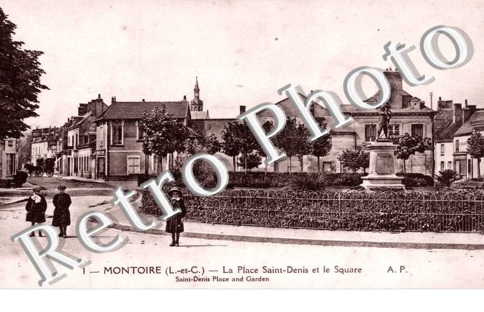Place Saint Denis et le Square