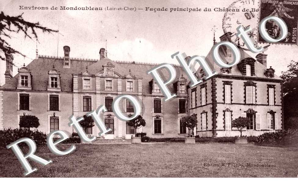 Facade Principale du Chateau de Ba?