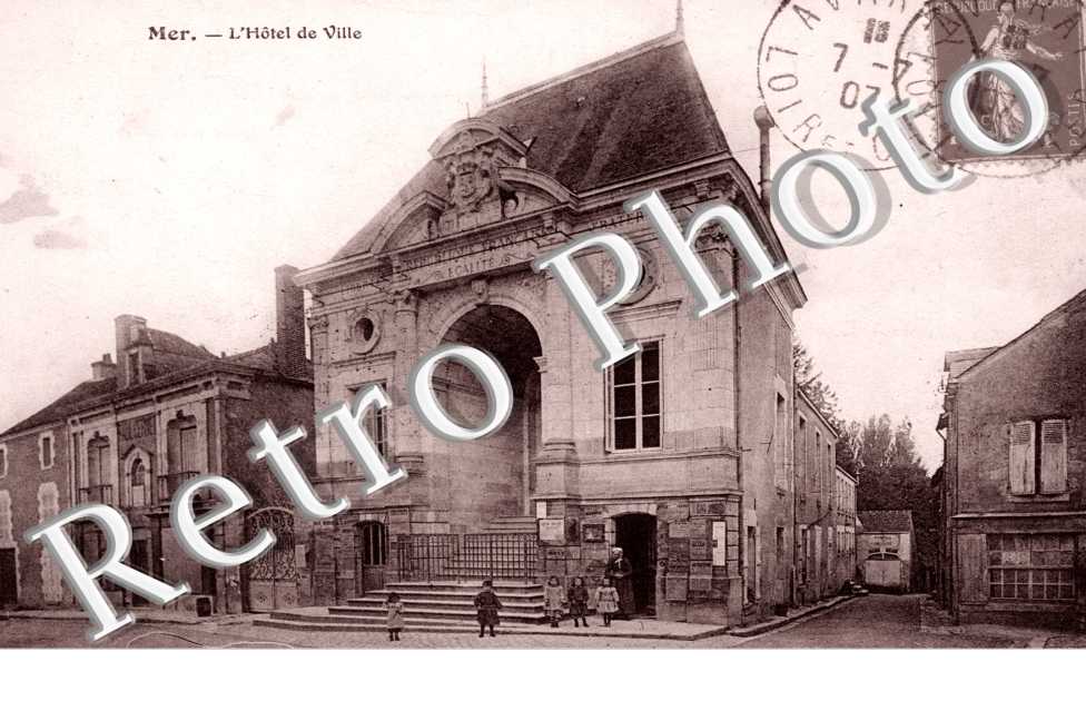 L'Hotel de Ville