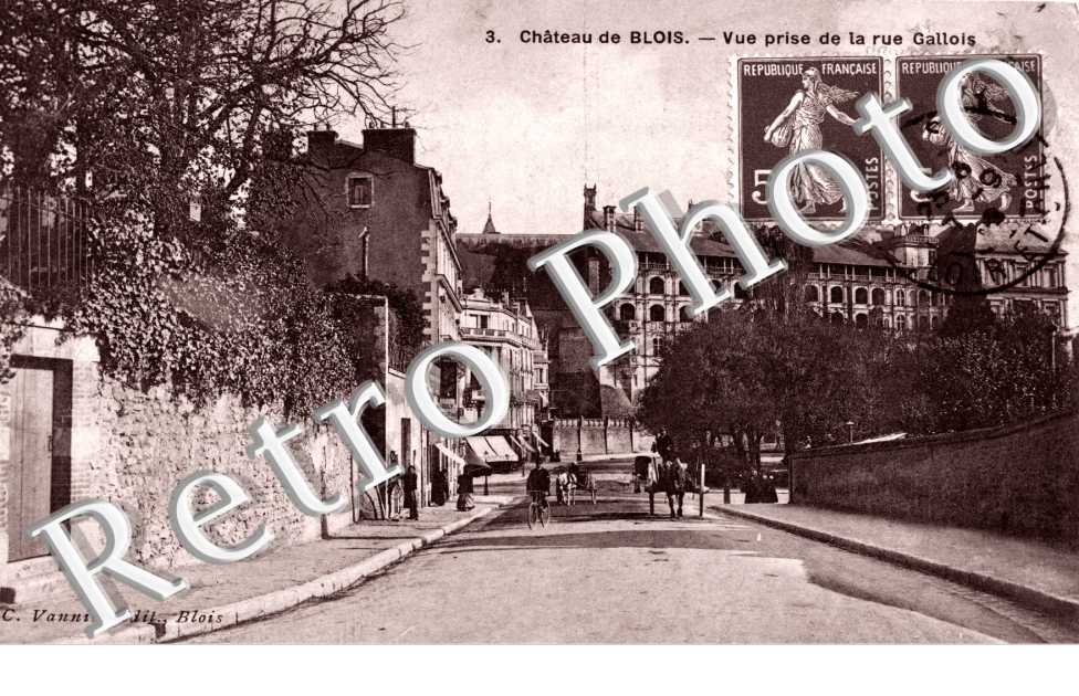 Le chateau, vue prise de la rue Gallois