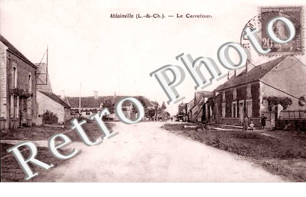 Le Carrefour